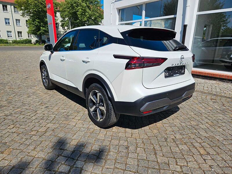 Nissan Qashqai N-Connecta 1.3 Winterpaket