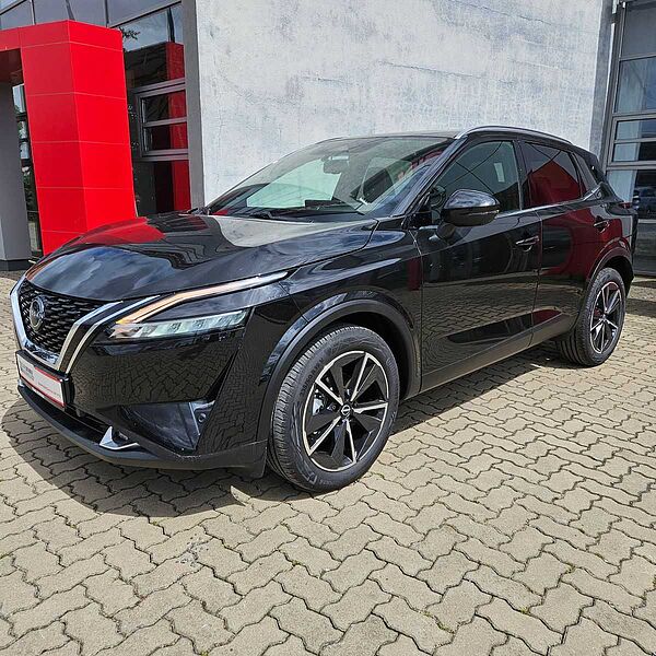 Nissan Qashqai Tekna+ 1.3 DIG-T MHEV 158PS, GlassDach