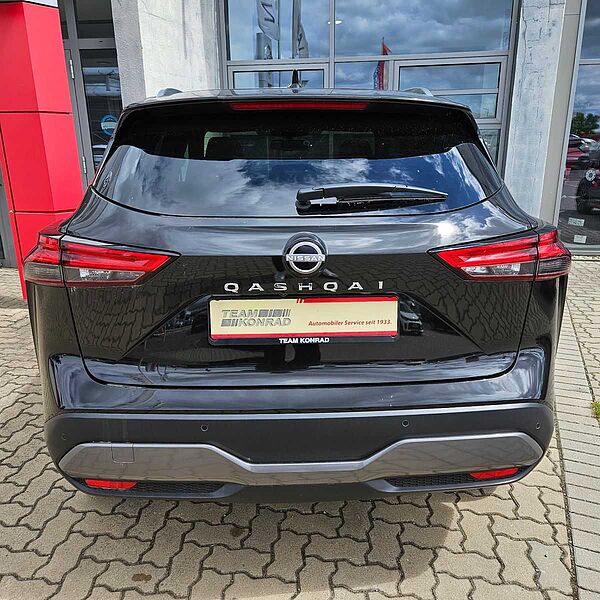 Nissan Qashqai Tekna+ 1.3 DIG-T MHEV 158PS, GlassDach