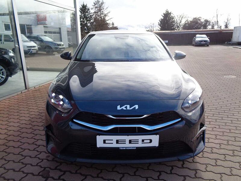 Kia cee'd cee&apos, d / Ceed Vision Komf Navi