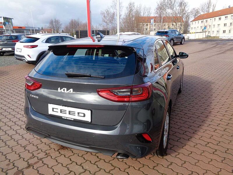 Kia cee'd cee&apos, d / Ceed Vision Komf Navi