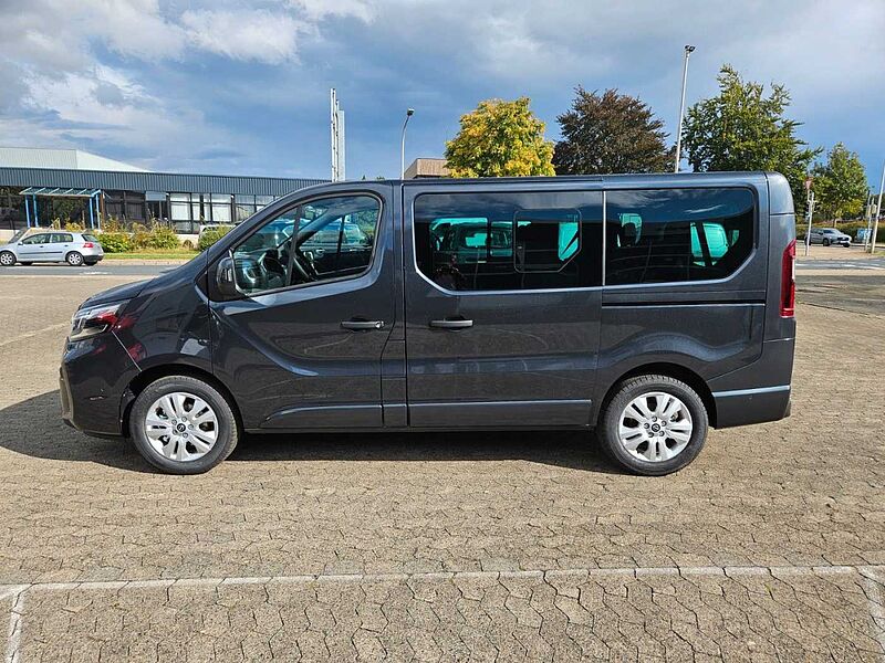 Nissan Primastar Kombi  2,8t Tekna 8 Sitze