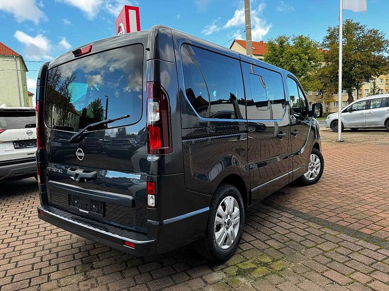 Nissan Primastar Kombi L1H1 2,8t Tekna Navi