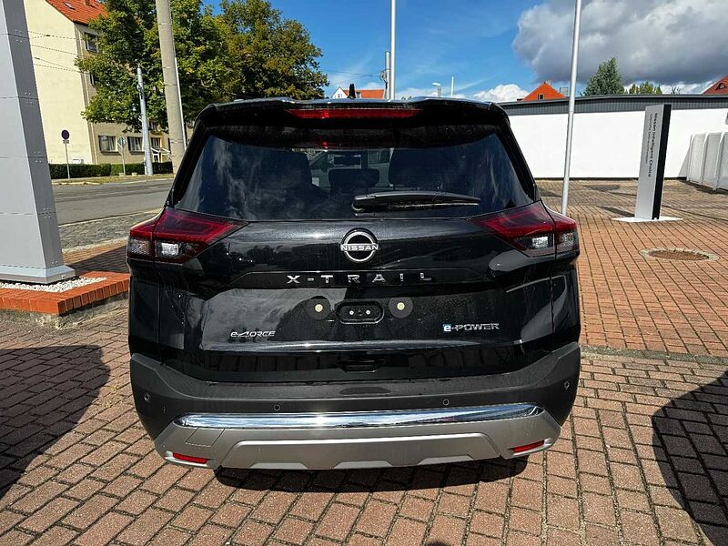 Nissan X-Trail e-Power 4x4 e-4orce Tekna, 7 Sitze, BOSE