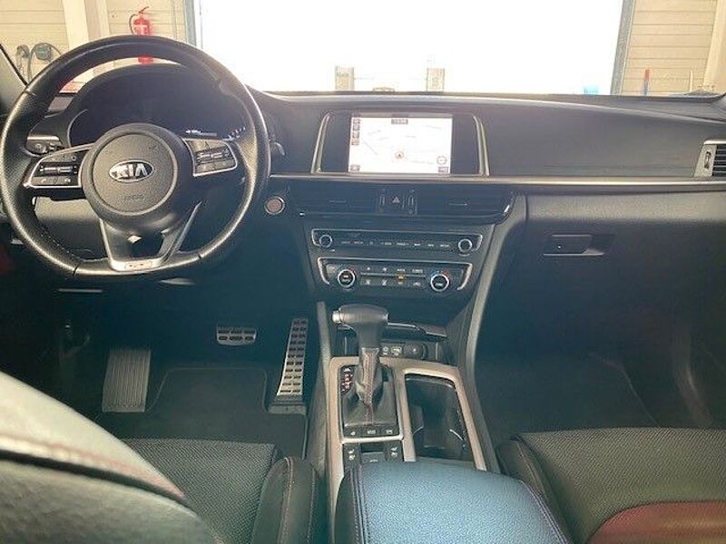 Kia Optima SW 2.0 T-GDI GT-Automatik-LED-AVM-Leder