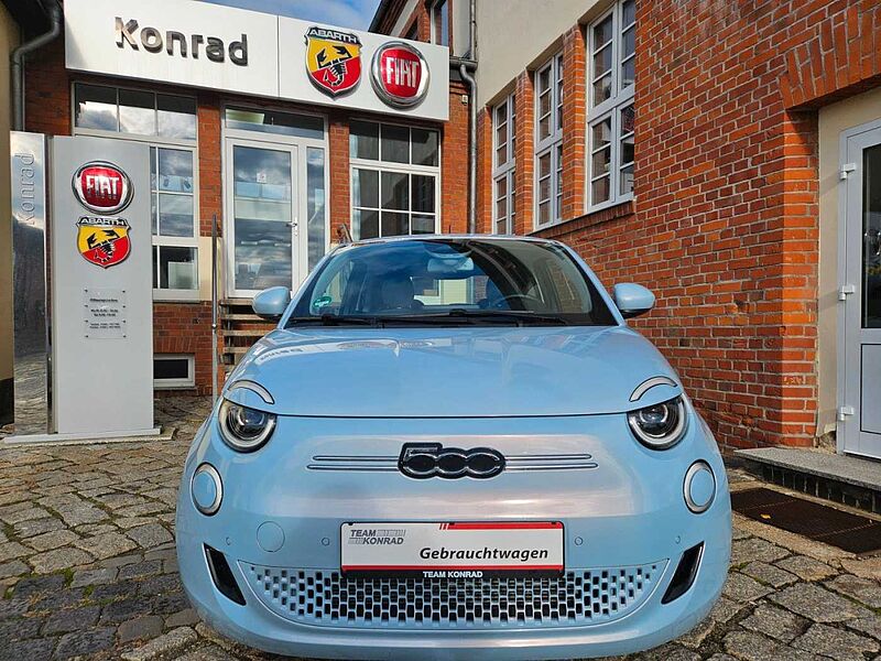 Fiat 500e Icon - LED - Navi - ACC