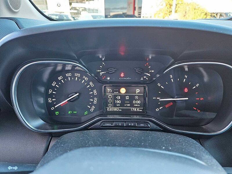 Citroen C3 1.2 PureTech Aircross Shine Kamera Pano Navi