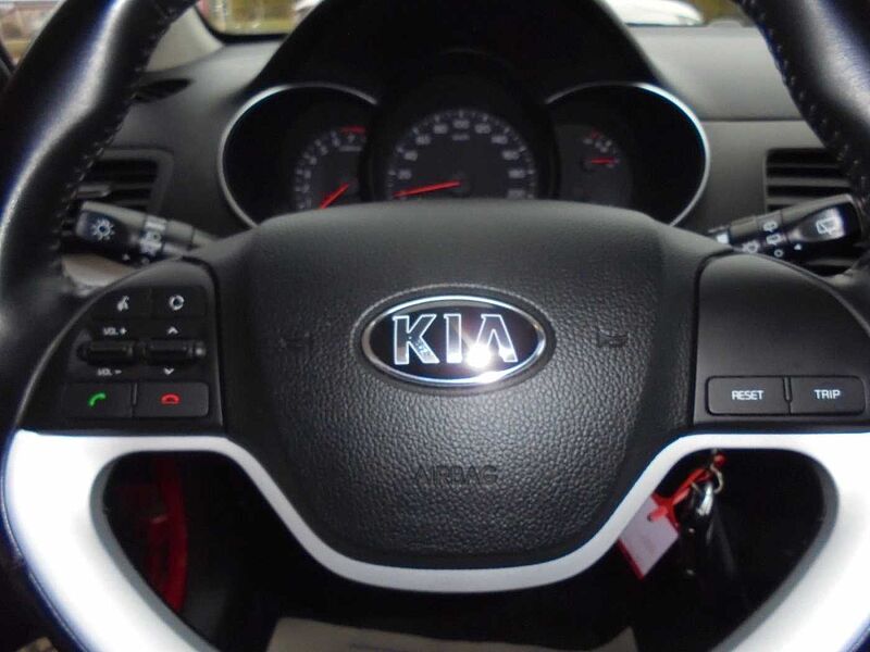 Kia Picanto Dream Team